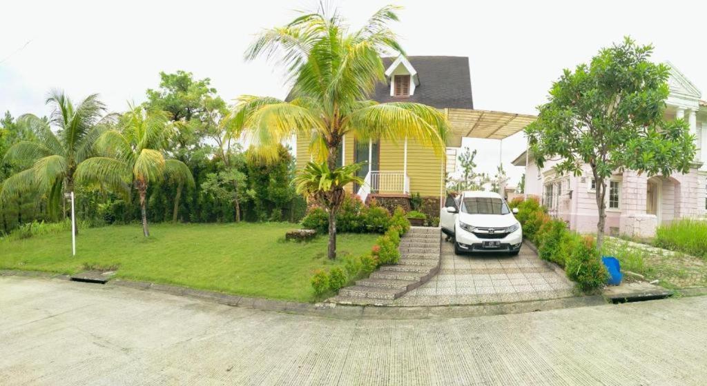 Villa Gathering Yuni Syahla Citaringgul Экстерьер фото