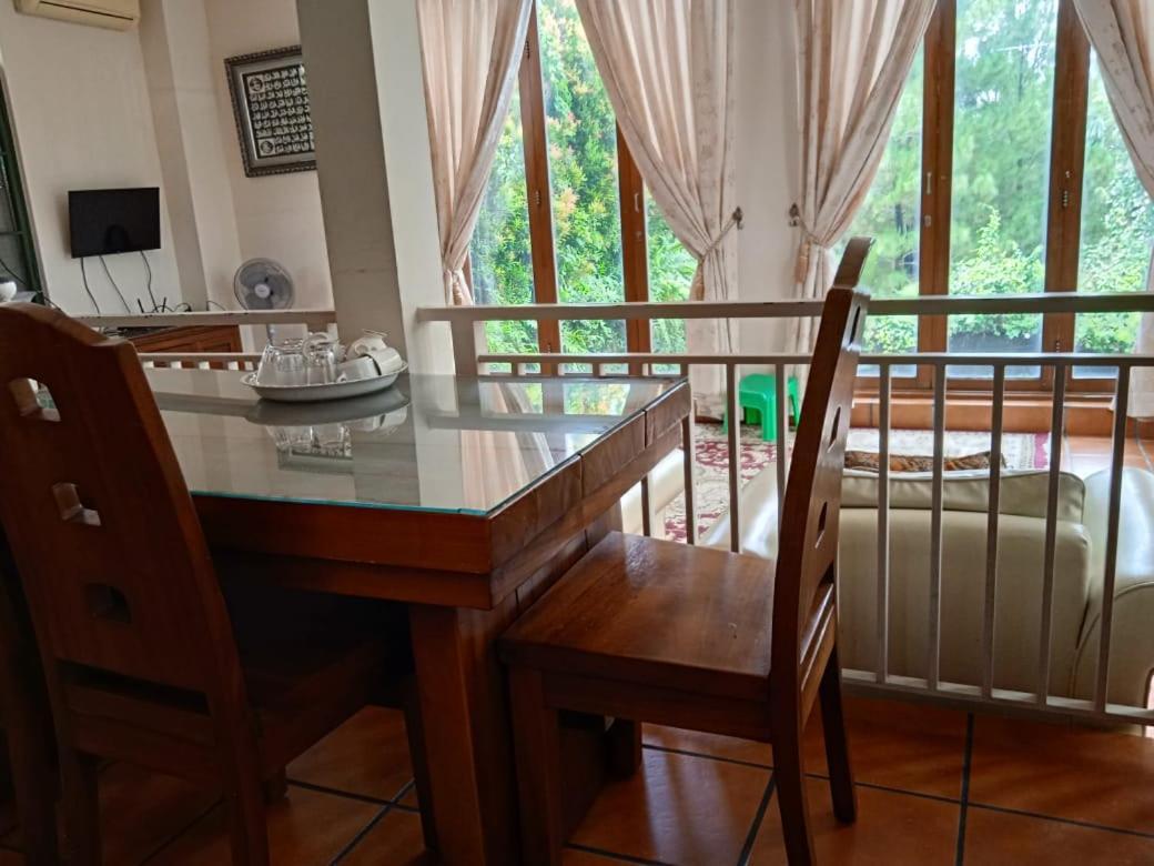 Villa Gathering Yuni Syahla Citaringgul Экстерьер фото