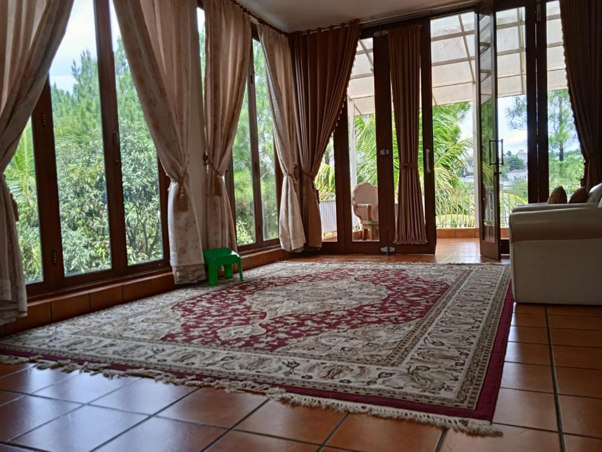 Villa Gathering Yuni Syahla Citaringgul Экстерьер фото
